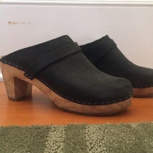 Swedish Sandgrens Maya Clogs